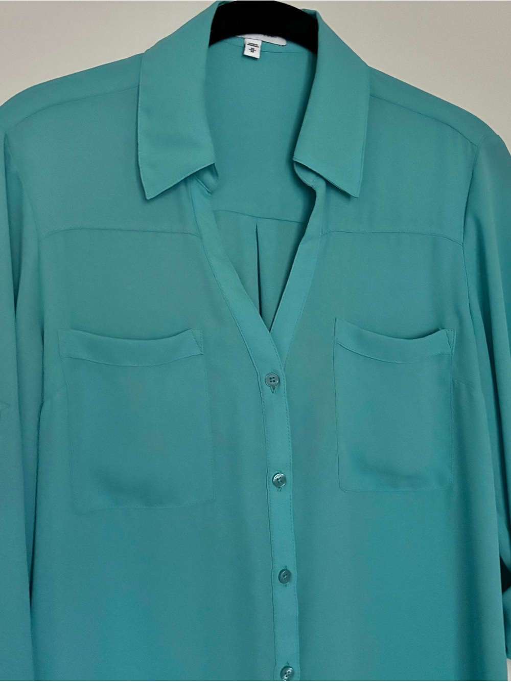 Express The Portofino Sz Medium Shirt Roll Tab Long Sleeve Blue Pockets Collar - Picture 5 of 5